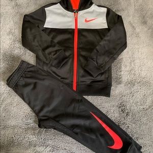 Nike Set 4T